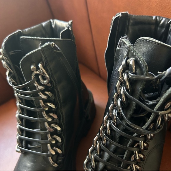 Zara Genuine Leather Chain Combat Moto Boots Black Size 39 // US 8 - Picture 7 of 8